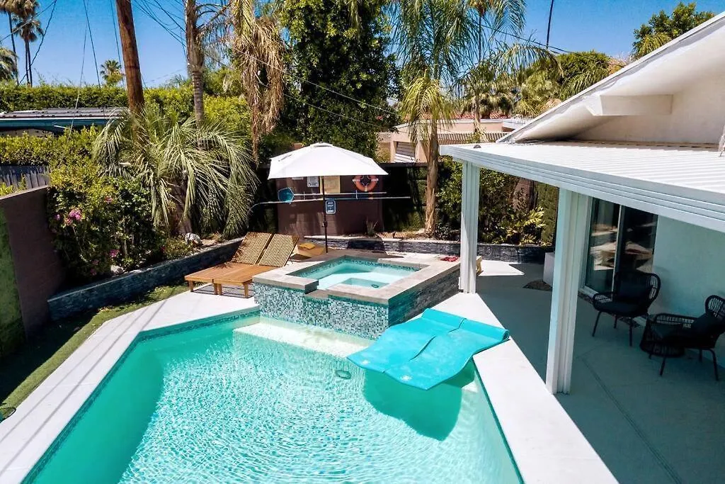 Mid-Century Gem - Pool Jacuzzi & Secret Bedroom Palm Springs 0*,  United States